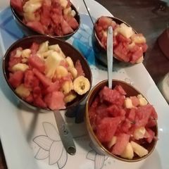 A picture of Fruit salad.