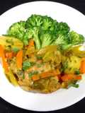 Muslos de pollo estofados al curry