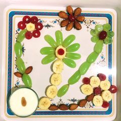 A picture of Fruit Salad.