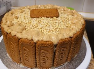 Una foto de Tarta lotus vegana