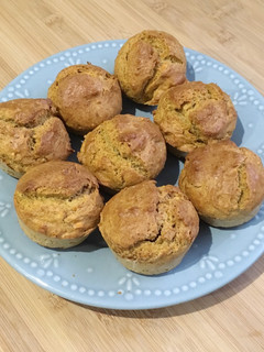 Una foto de Muffins integrales de boniato