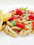 Malloreddus con triglie alla Vernaccia, crema di melanzane e briciole di prosciutto  di Villagrande
