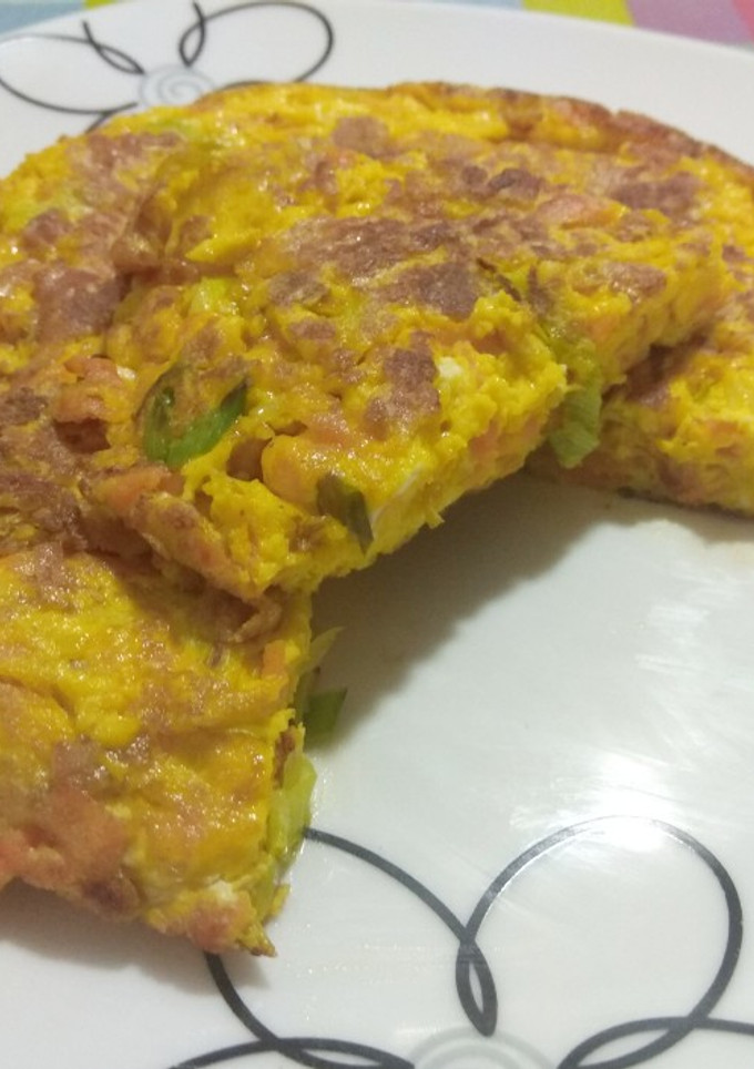 Una foto de Tortilla de zanahoria y puerro