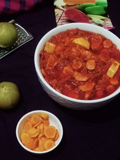 લીલી હળદર અને આમળા નું અથાણું (Lili Haldar Aamla Aachar Recipe In Gujarati) રેસીપી મુખ્ય ફોટો
