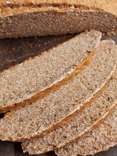 Una foto de Pan integral de avena y chía