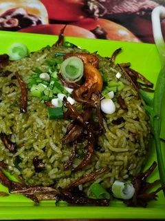 હૈદરાબાદી બિરયાની (Hyderabadi Biryani Recipe In Gujarati) રેસીપી મુખ્ય ફોટો
