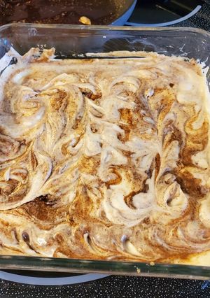 A picture of Cinnamon Swirl Cheesecake Bars.