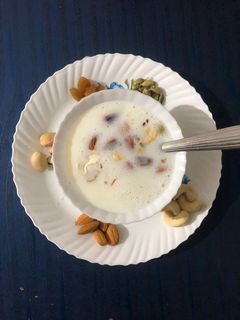 દૂધ પાક (Dudh Pak Recipe In Gujarati) રેસીપી મુખ્ય ફોટો