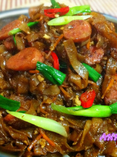 簡易【台灣香腸炒果條】 的食譜成品照片