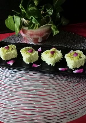 A picture of Easy Kalakand Sweets.