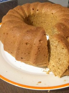 Una foto de Budín integral vegano de naranja con semillas de chía