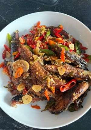 Foto resep 12. Tongkol tumis pedas