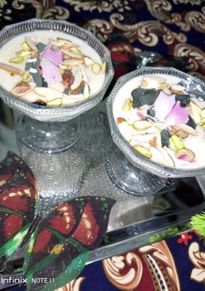 A picture of Rice kheer.