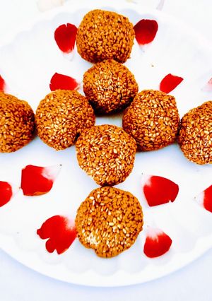 A picture of Healthy and tasty sesame seed gud laddu.