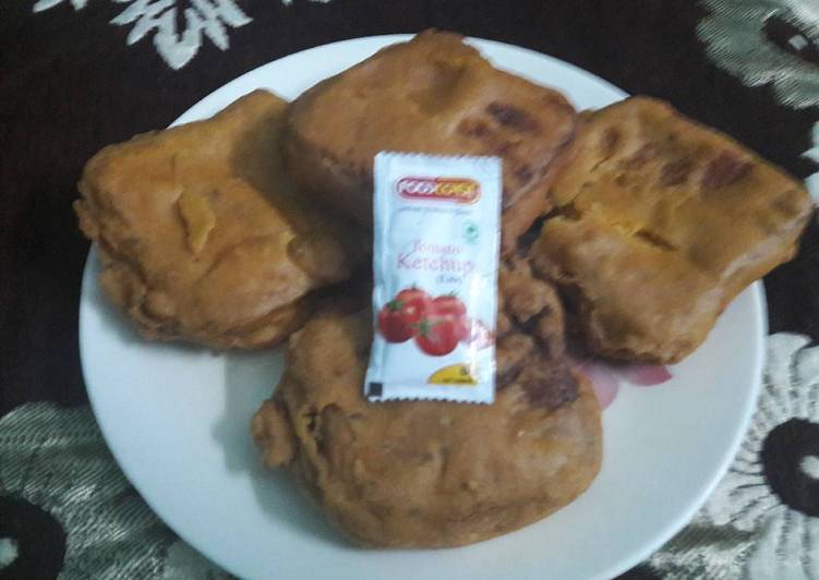 Stuffed Bread Pakora