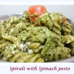 A picture of Spirali with Spinach pesto.