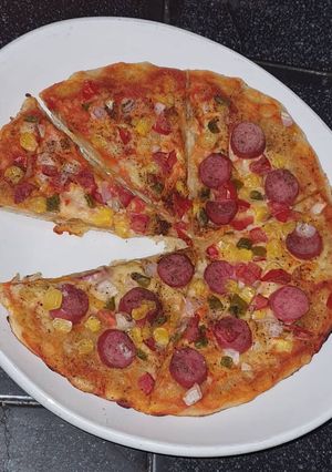 A picture of Satisfying and Delicious Pizza without Cheese.