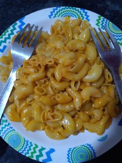 लाल पास्ता (lal pasta recipe in Hindi) रेसिपी मुख्य फोटो