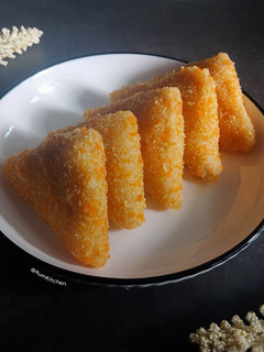 Foto resep Risoles Rogout Sayur Lipat Segitiga Ekonomis