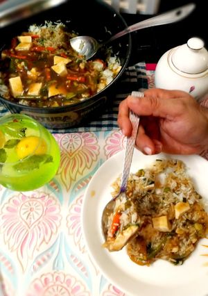 A picture of Paneer pot rice.