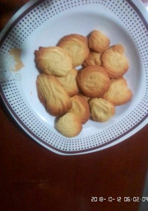 A picture of Eggless peanut butter cookies.