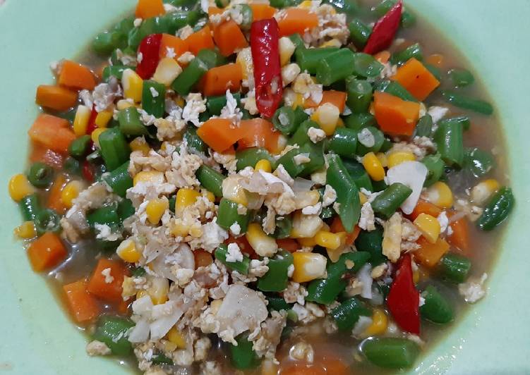Cara mudah meracik Tumis Buncis wortel jagung telur orak arik yang Bisa Manjain Lidah
