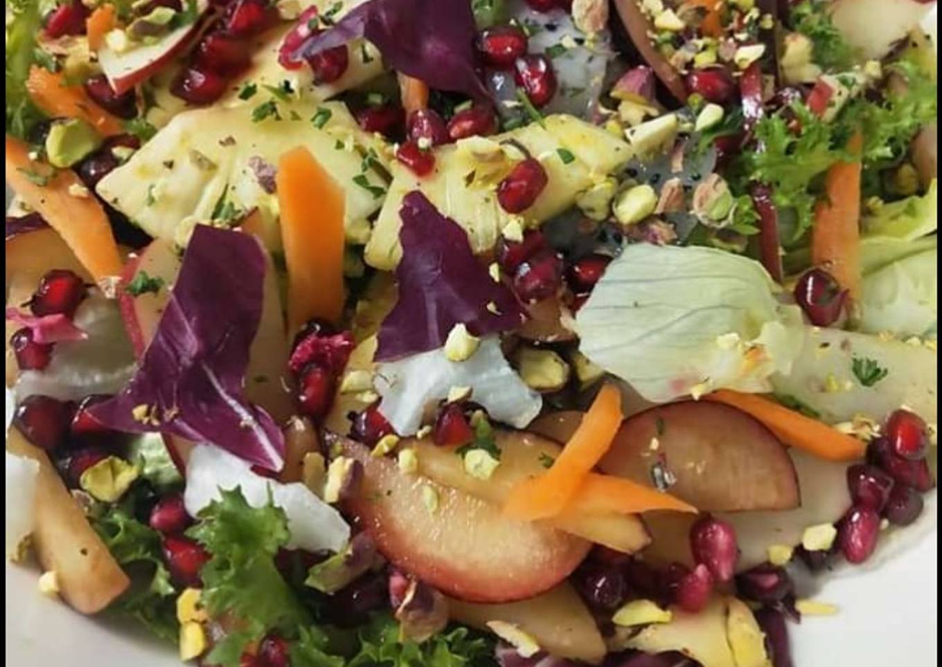 Fruit and vegetable salad