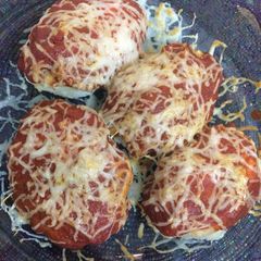 A picture of Gratin roll.