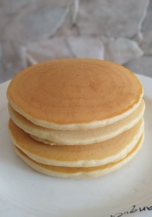 Una foto de Panqueques (hot cakes) esponjosos