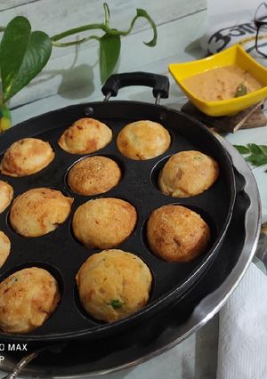 मिक्स वेज स्पाइसी अप्पे(mix veg spicy appe recipe in hindi) रेसिपी मुख्य फोटो