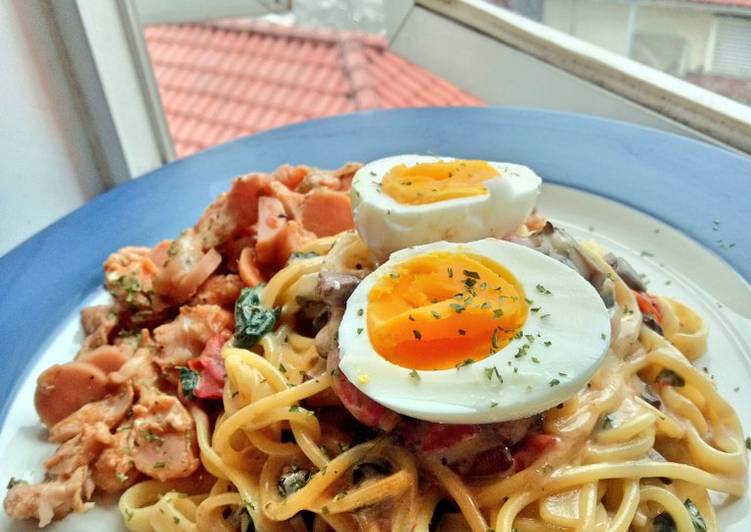 Creamy Carbonara with Steamed Honey Barbeque Chicken and Sausage