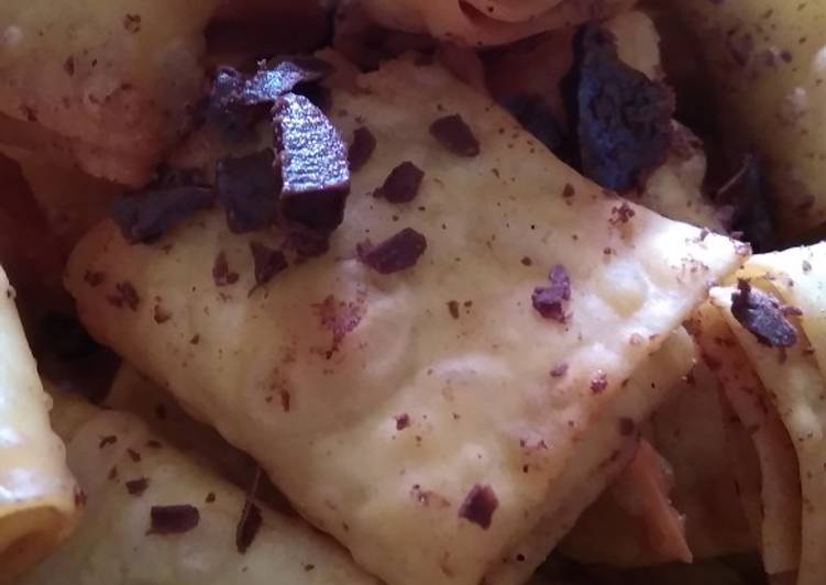 Piscok (Pisang Coklat)