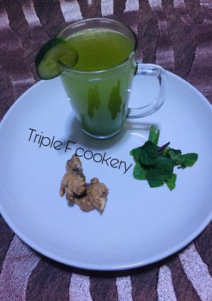 A picture of Mint cucumber lemonade.