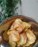 Salted egg potato chips with cheese