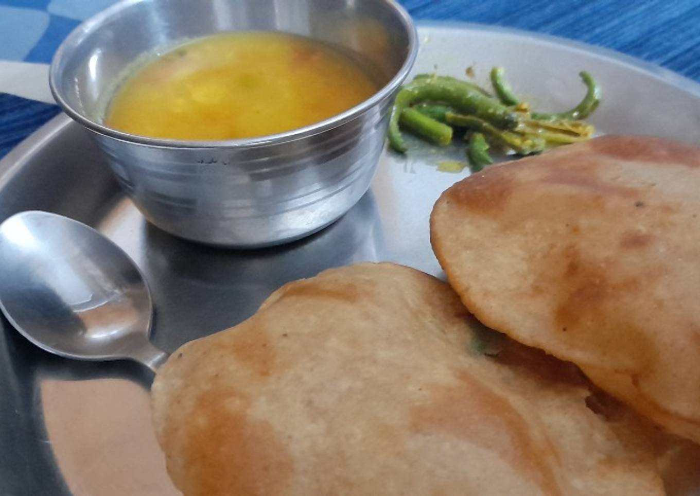 Arbi ki kachoriya with aloo sabji 😋