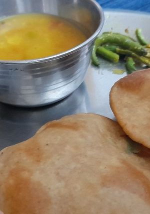 Arbi ki kachoriya with aloo sabji 😋 रेसिपी मुख्य फोटो