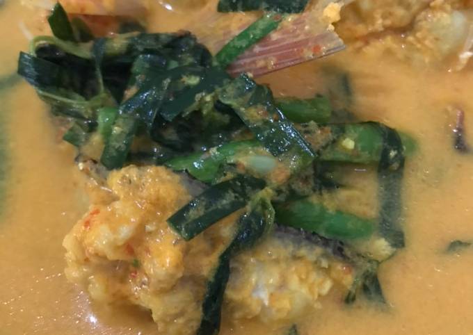 Gulai ikan ekor kuning