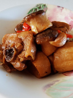 紅燒菇菇雞 的食譜成品照片