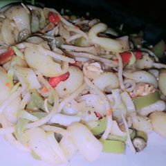 Chicken vegetable pasta A picture of Chicken vegetable pasta.