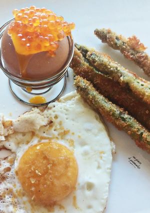 Une photo de Déclinaison d'œufs et mouillettes d'asperges
