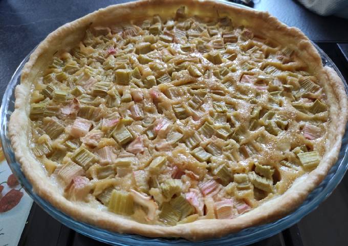 Tarte à la rhubarbe (de ma GM)