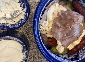 Una foto de Molcajete de cecina