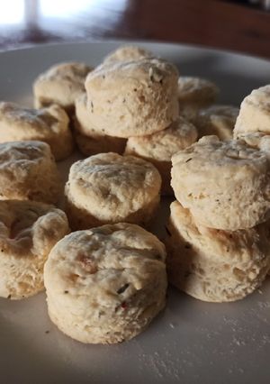 Una foto de Scones salados