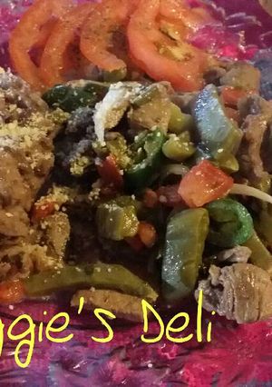 Una foto de Bistec ranchero con nopales