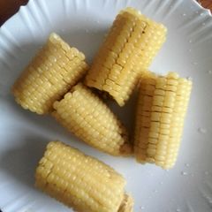 A picture of Boiled Maize/Corn.