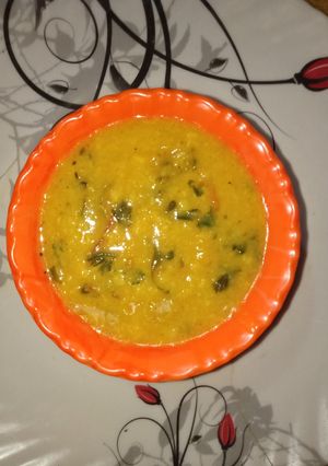 A picture of Yellow moong dall.