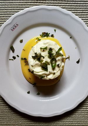 Foto principal de Es el postre perfecto para acabar una comida especial. Dulce que no empalaga, ácido para ayudar a la digestión y con un toque bien fresco