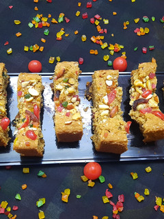 হুইট ফ্রুট কেক(Wheat Fruit Cake recipe in bengali) রেসিপির প্রধান ছবি