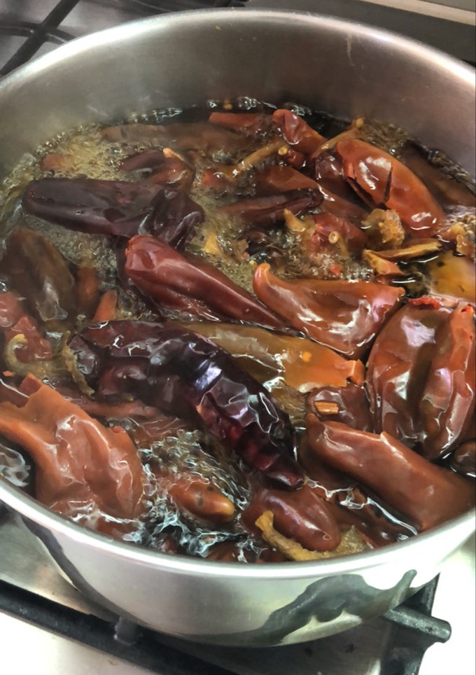 Una foto de Salsa de Chile Colorado Sonorense