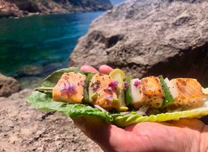 Foto principal de Brocheta de Salmón con Salsa Especial